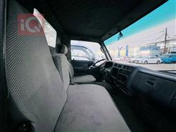 تۆیۆتا تۆیۆئیس